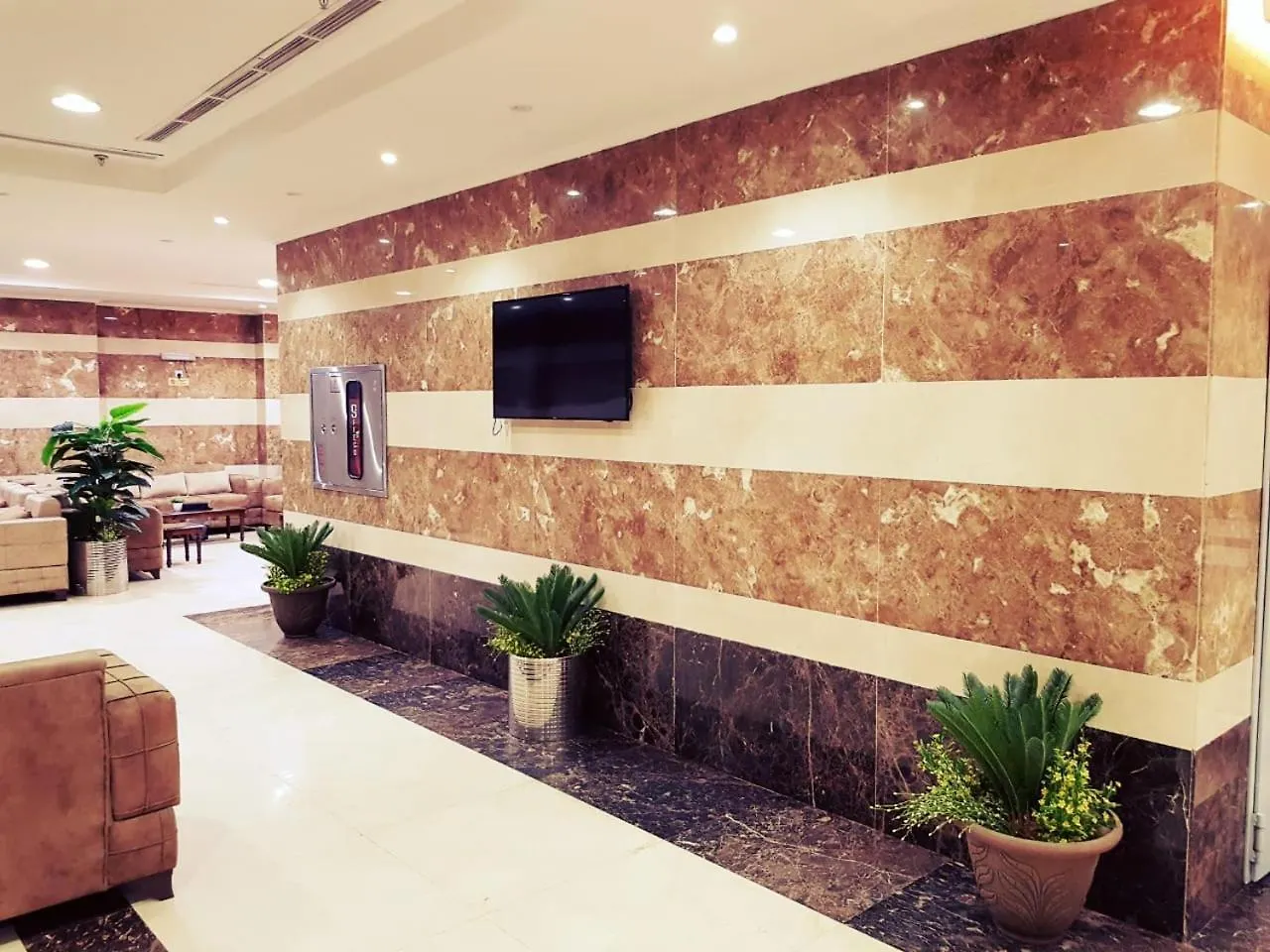 Al Rakaez Hotel فندق الركائز مكة المملكة العربية السعودية