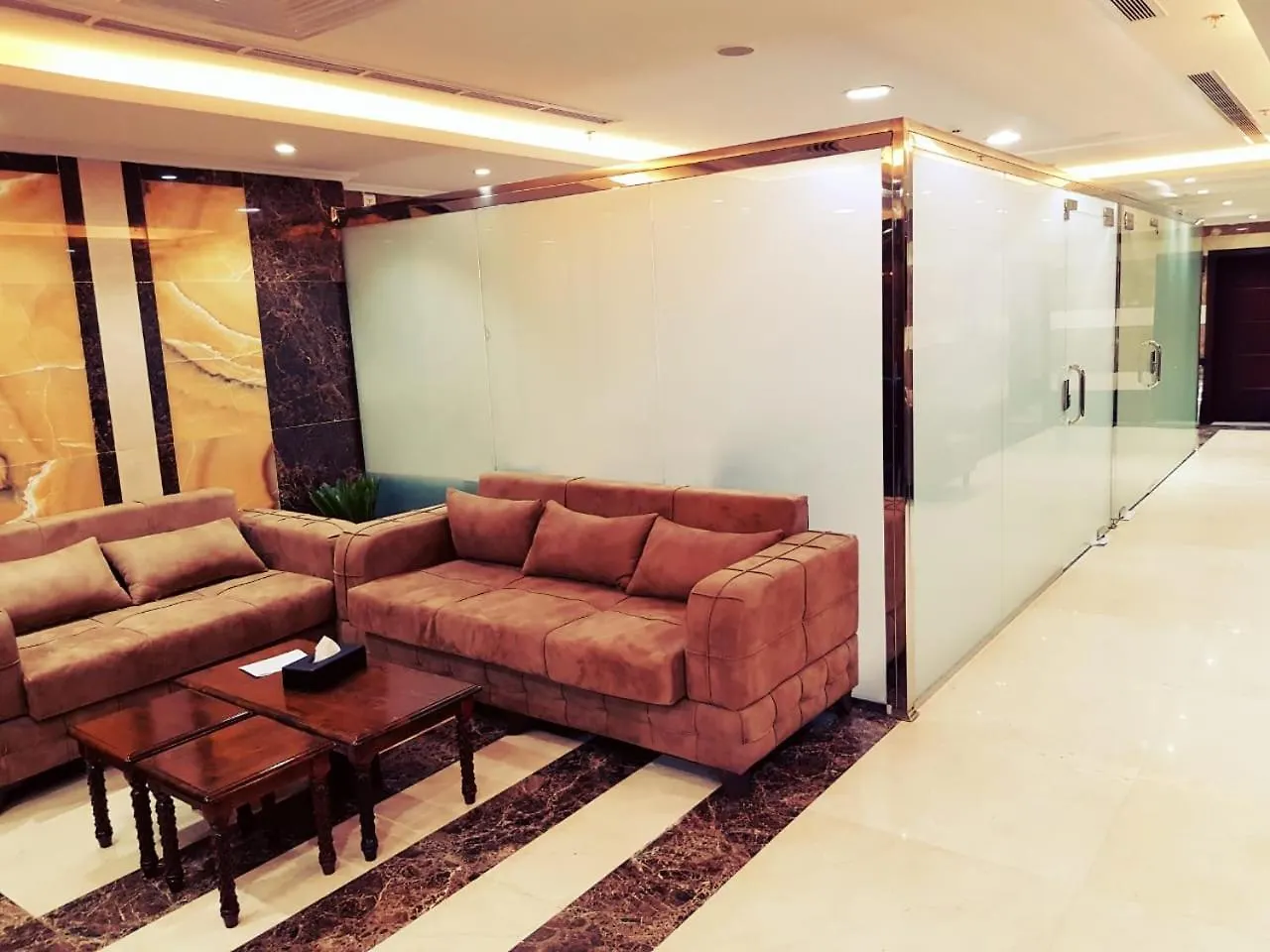 **  Al Rakaez Hotel Mecca Saudi Arabia